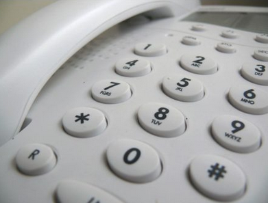 Klawisze w telefonie stacjonarnym